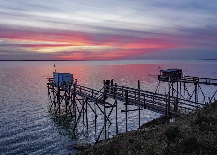 Les carrelets de Port des Barques © OTRO - Caroline Jarry