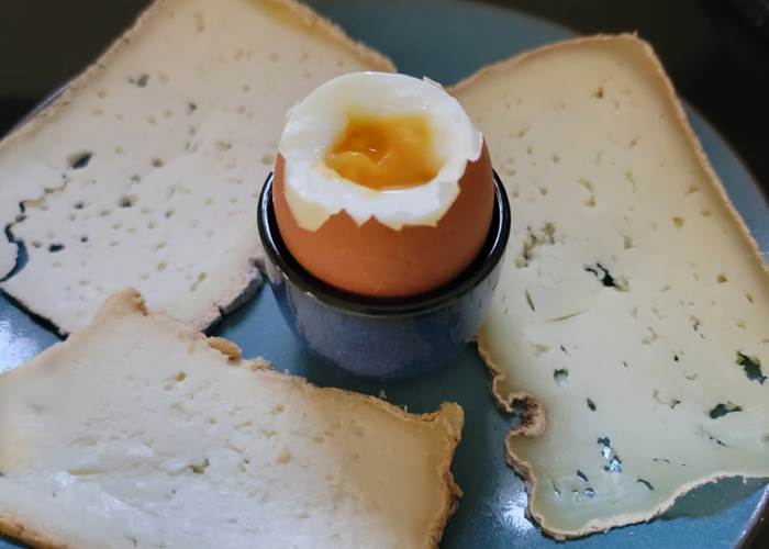 Œuf & fromage Petit-déjeuner salé / Domaine Cardu Corse