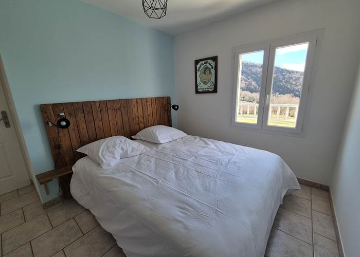 Les gîtes de Moussan - gîte 3 - chambre 1 lit en 160X200cm-news