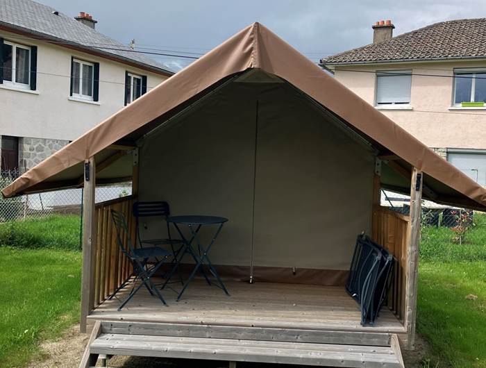 tente ossature bois le sedour camping (1)