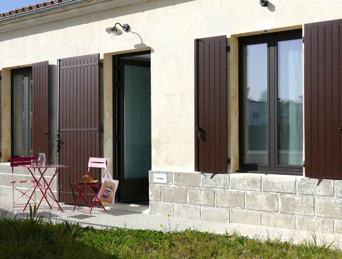 jonzac résidence heurtebise exterieur  plein sud
