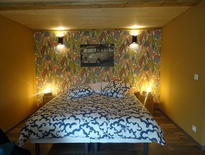 chambre à l'étage lits king size