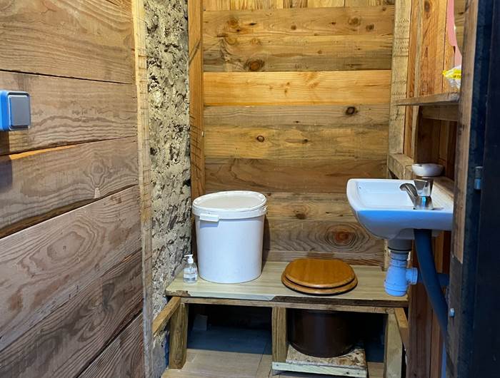 2- Int mdv -Toilettes Seches