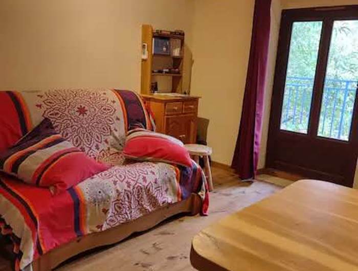 PetiteMaisonOmelie-Interieur Chambrette 2