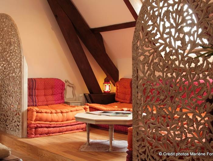 Petit salon "Oriental" à l'étage