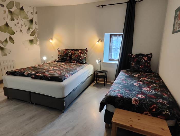 Chambre-d-hotes-chambre-3-personnes-petit-dejeuner-inclus