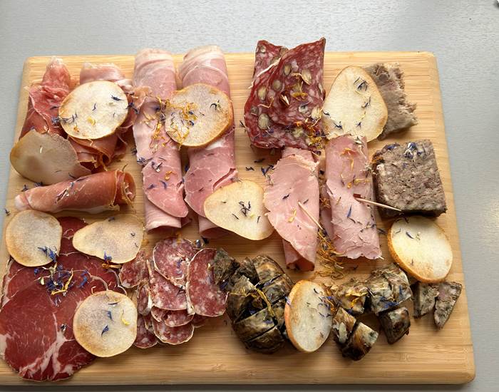 Planche charcuterie. MVG
