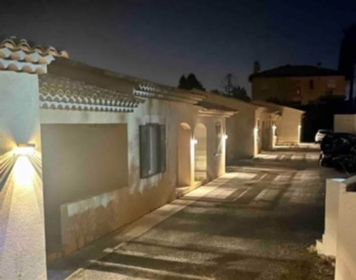 DOMAINE LOU BEL AZUR  BY NIGHT