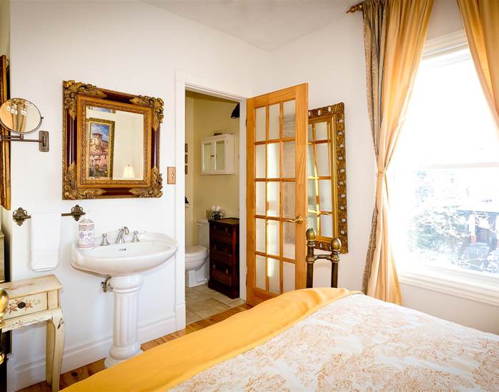 Chambre 04 IMG_9809 (Custom)