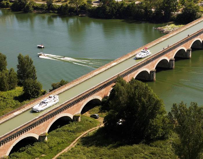 Moissac, le pont canal