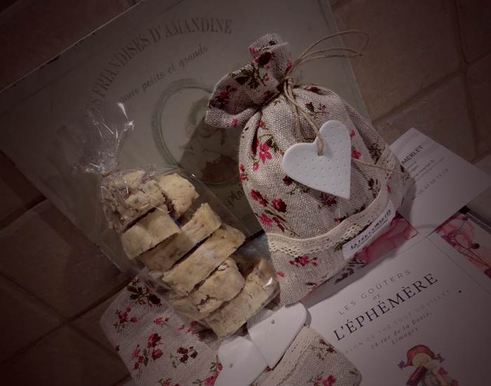 Les paquets de biscuits amandes de l'Ephémère - Limoges