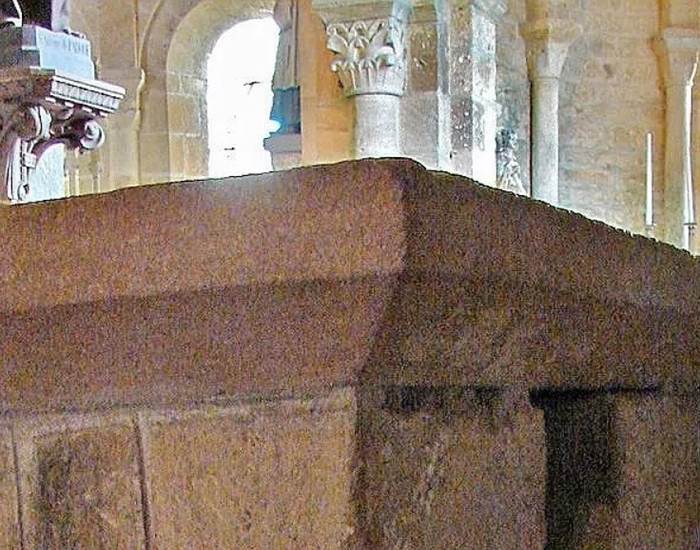 Le débeurdinoire à l’Eglise de Saint Germain en Brionnais
