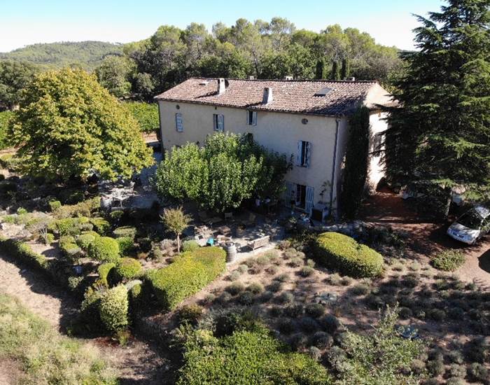 La bastide