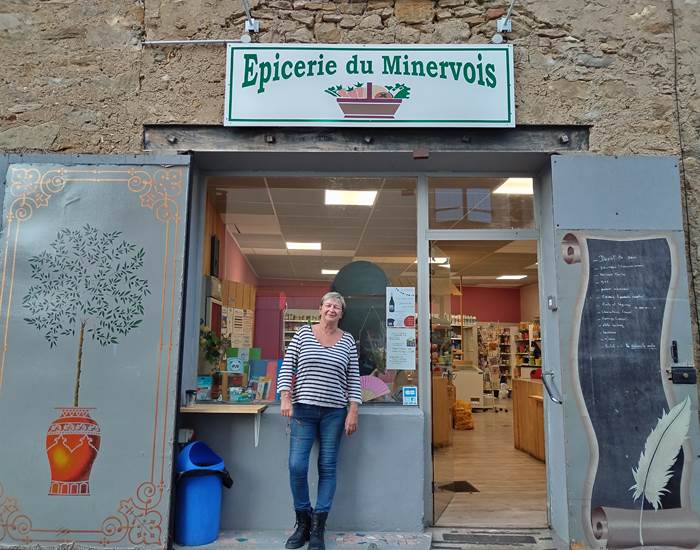 Sylvie vous accueille à l'épicerie