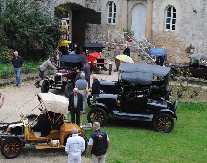 voitures anciennes perigord 013