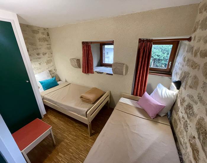 Chambre Twin Hostel Le Ty Bihui- Bed and Breakfast proche de Pontivy