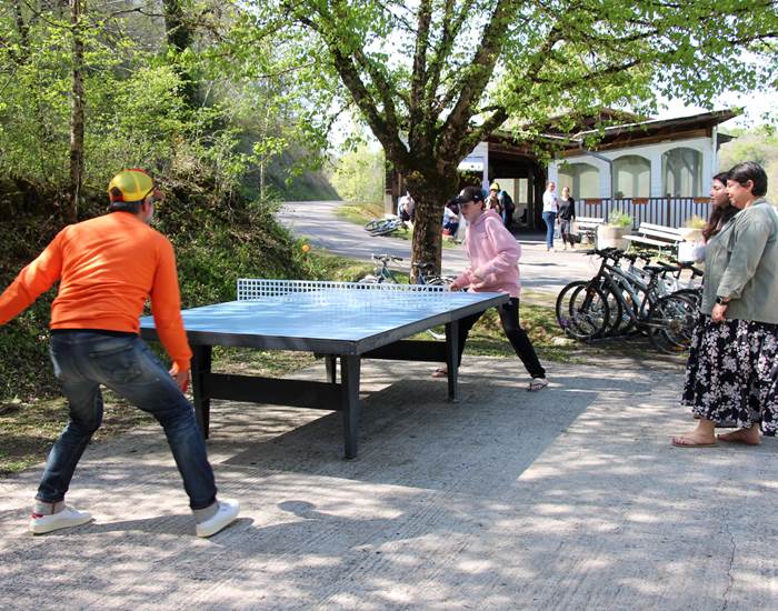 Opposez vous en jouant au ping-pong