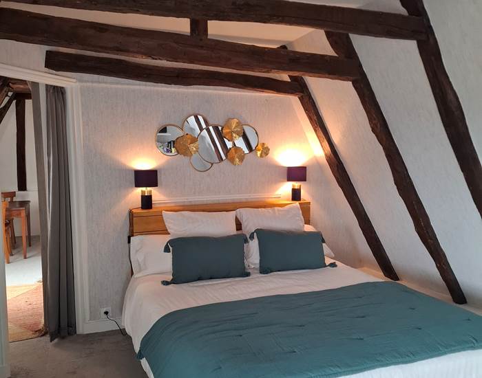 les charmes de sarlat- chambre tilleul