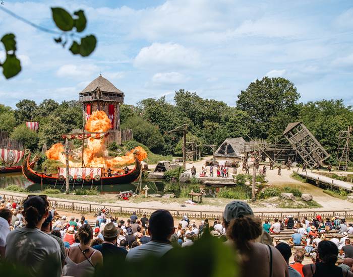 Le Puy du Fou à 15 minutes de notre maison d'hôtes La Chouannerie-news