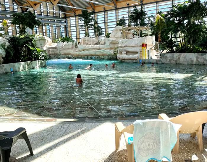 Gîtes, chambre d'hôtes et table d'hôtes gastronomique à Casteljaloux Lot et Garonne, piscine, jacuzzi et spa