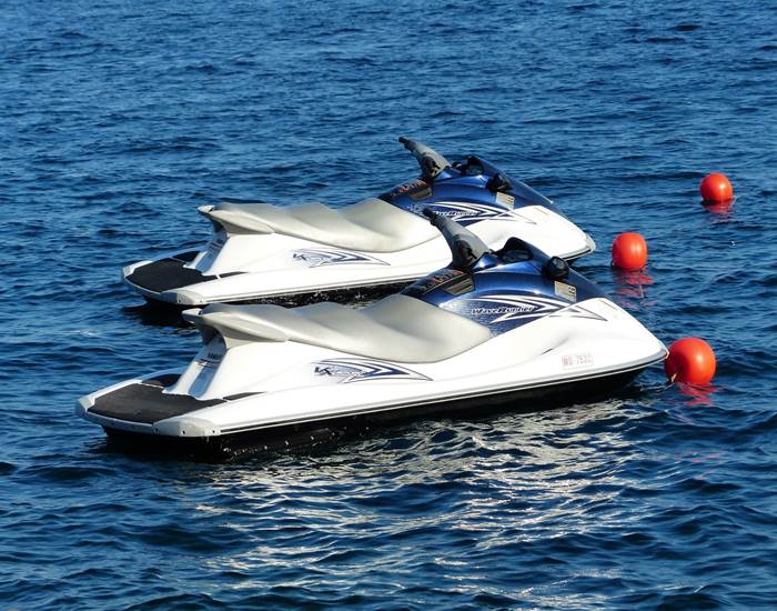 jet ski
