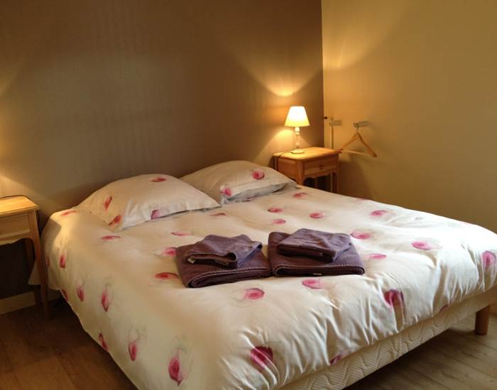 Chambre Grise lit double