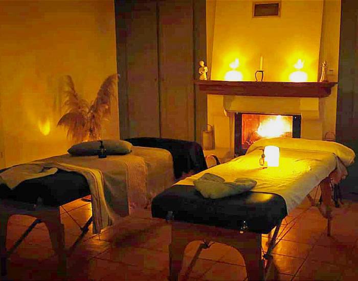 Gîtes, chambre d'hôtes et table d'hôtes gastronomique à Casteljaloux Lot et Garonne, piscine, jacuzzi et spa