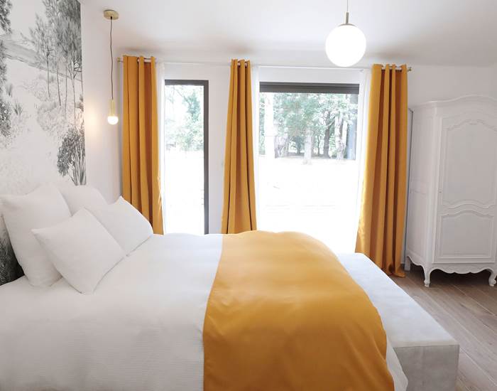 Chambre Pierres Dorées L