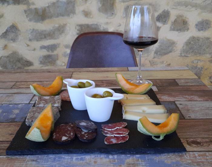 Du local à la table d'hôtes du Coq du Nord Mailhac