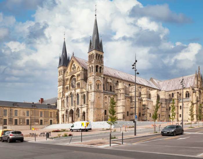 La Basilique Saint-Remi-page