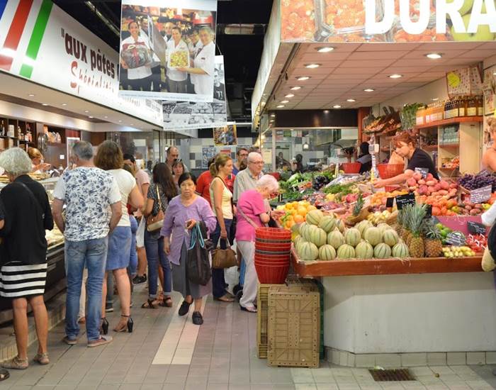 Les Halles de Nîmes à 2 minutes de Chez Pepito et Zaza-news