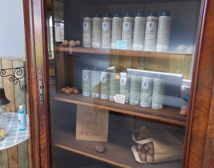 Domaine du Gué du Roi Boutique Huiles de Noix