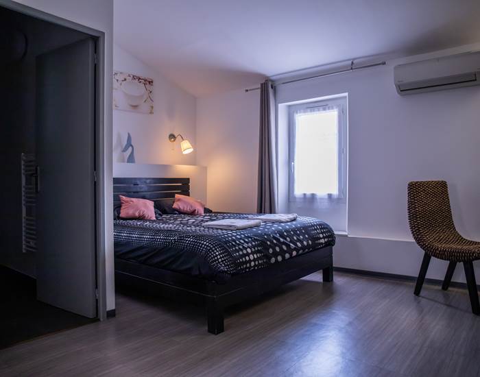 Chambre 3 - Lit