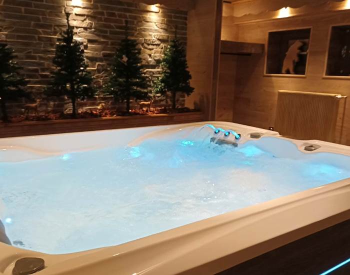 Notre nouveau spa privatif 2pers Hôtel Restaurant La Sapinière  Pied des Pistes Saint Lary Soulan Hautes Pyrénées (65)