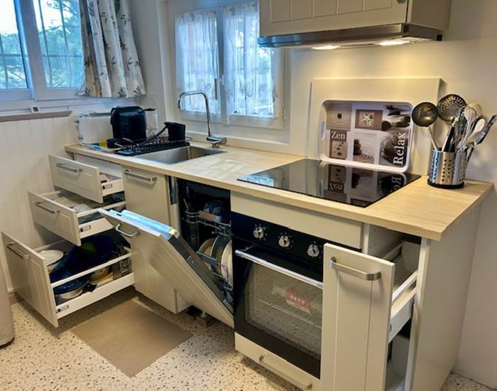 Cuisine neuve avec lave-vaisselle