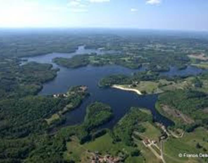 Le Lac de Saint Pardoux