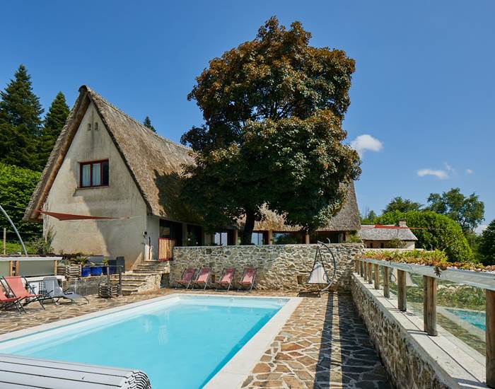les bois de saint Auvent la piscine