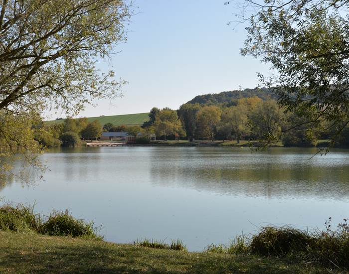 Gite La Mélinothe à Paisy-Cosdon - Aube en Champagne - Le plan d'eau de Paisy