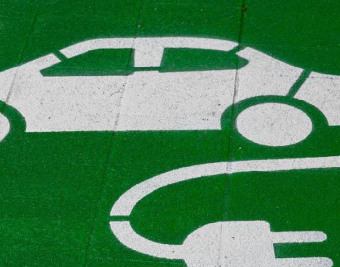 borne de recharge électrique-page