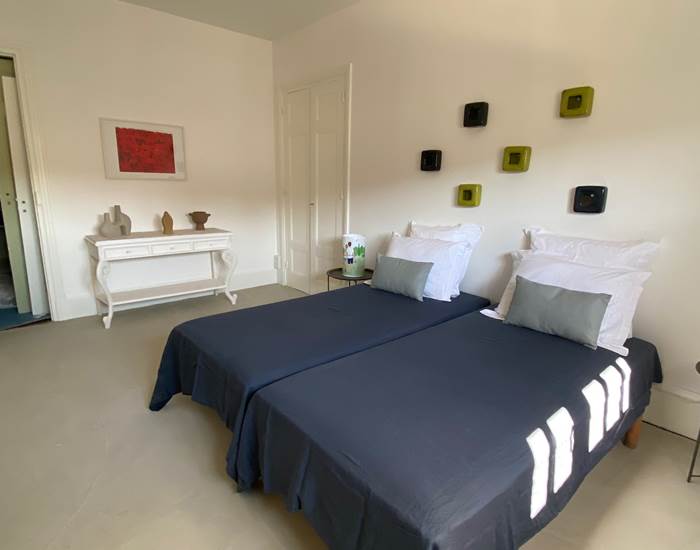 Suite familiale Villeglé, 6 personnes, 60 m2, 1er module lit queen size