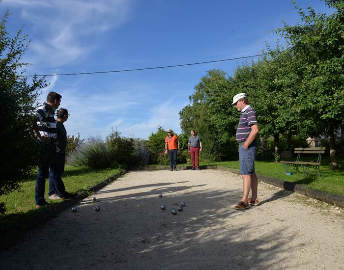 Gîte La Mélinothe à Paisy-Cosdon - Aube en Champagne - La piste de boules