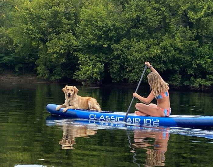 Alizé et Cannelle en paddle sur la Dordogne