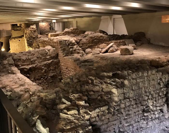 Vestiges de l'amphithéâtre gallo-romain-news
