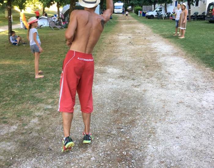 Une partie de pétanque, ça fait plaisir !