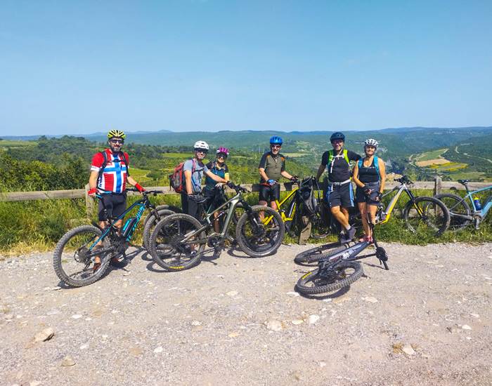 Pause avec vue sur Minerve