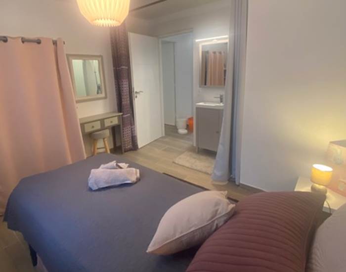 2e chambre 1 lit et salle d'eau intégrée