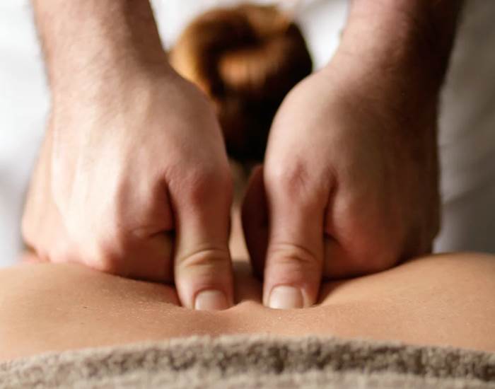 Sauna_piscine_massages-page