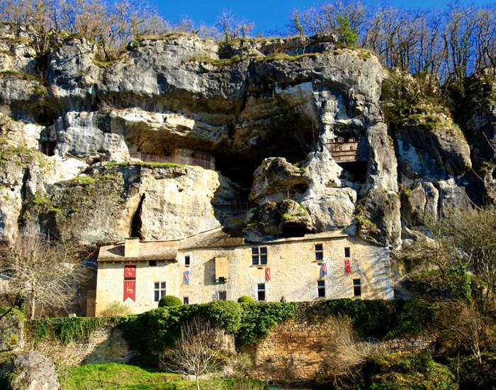 La maison forte de Reignac