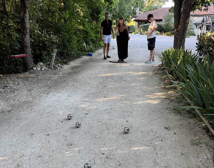 PETANQUE