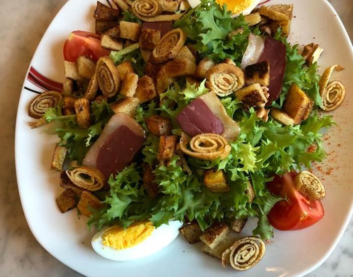 Une salade périgourdine